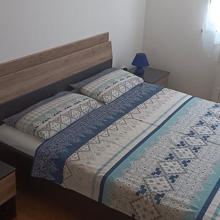 Apartments Mb Пула Екстер'єр фото