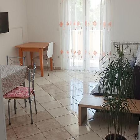 Apartments Mb Пула Екстер'єр фото